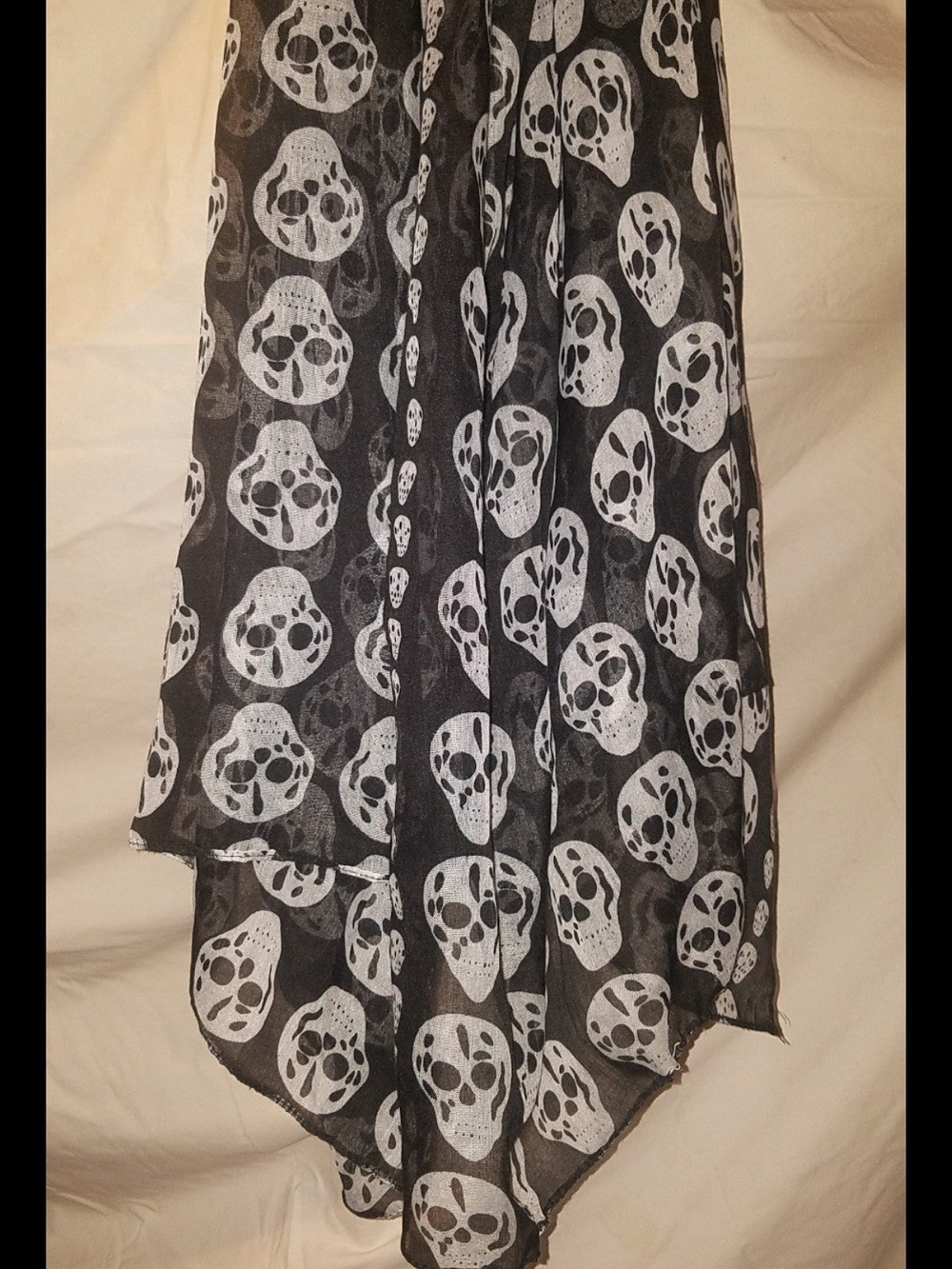 Black and White Skull Print Women's Scarf